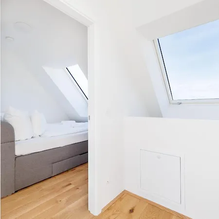 Symphony Apartments 38 - Modern Loft With Terrace And Grill In Central Location Vienna Exterior photo