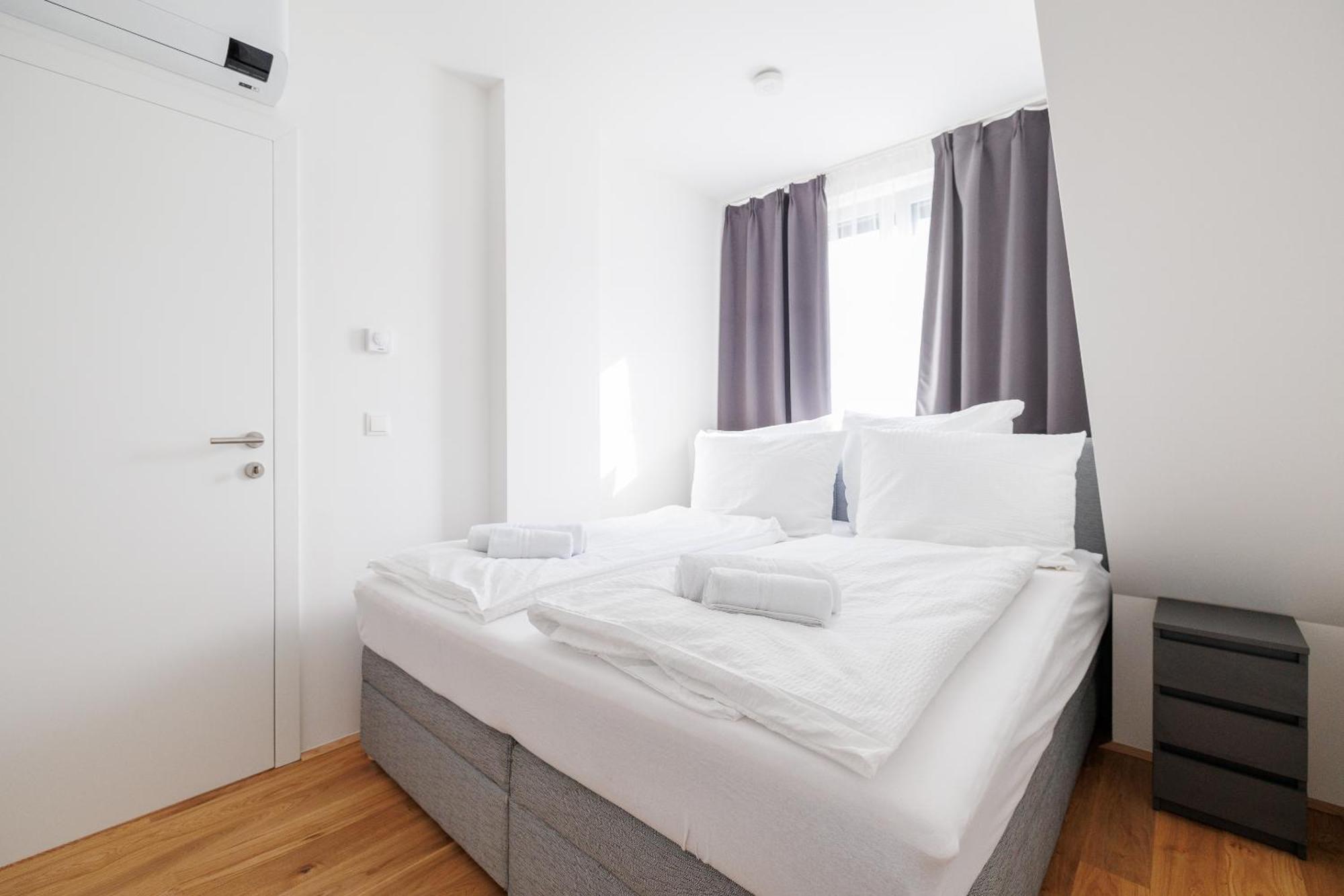 Apartmán Symphony 38 - Modern Loft With Terrace And Grill In Location